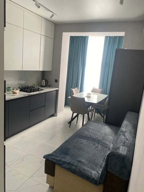 Квартира в 5 минутах от аэропорта в элитном жилом комплексе