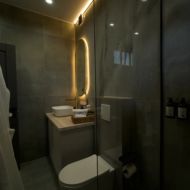 Домик в Икше с сауной и камином (Glassbox108 Premium 2)