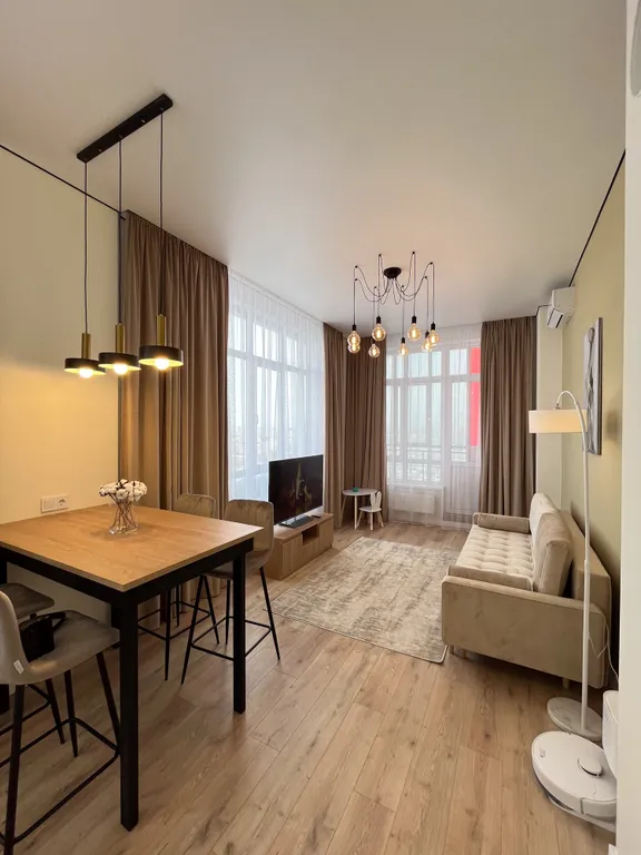 Новая уютная 2-комнатная квартира рядом с центром