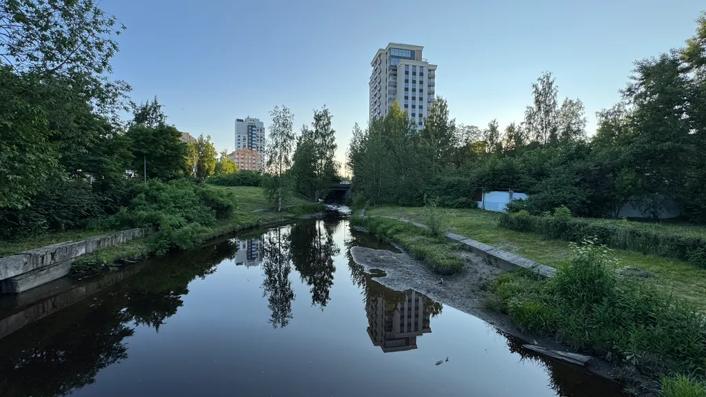 Апартаменты-студия в центре города в новом дoме бизнec-клаcса