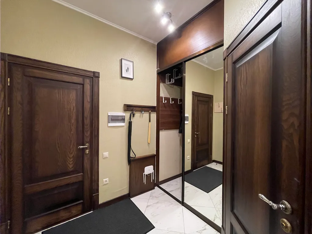 2-комнатный апартамент с видом на Аигбу