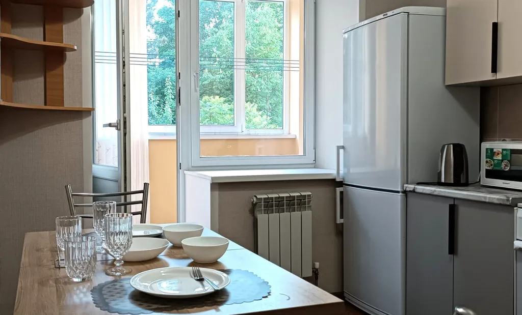 1-комнатная квартира с кондиционером и свежим ремонтом, идеально для командировки