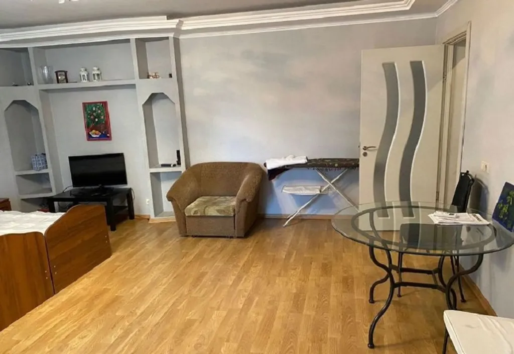 Квартира Просторная квартира вблизи набережной — Сухум