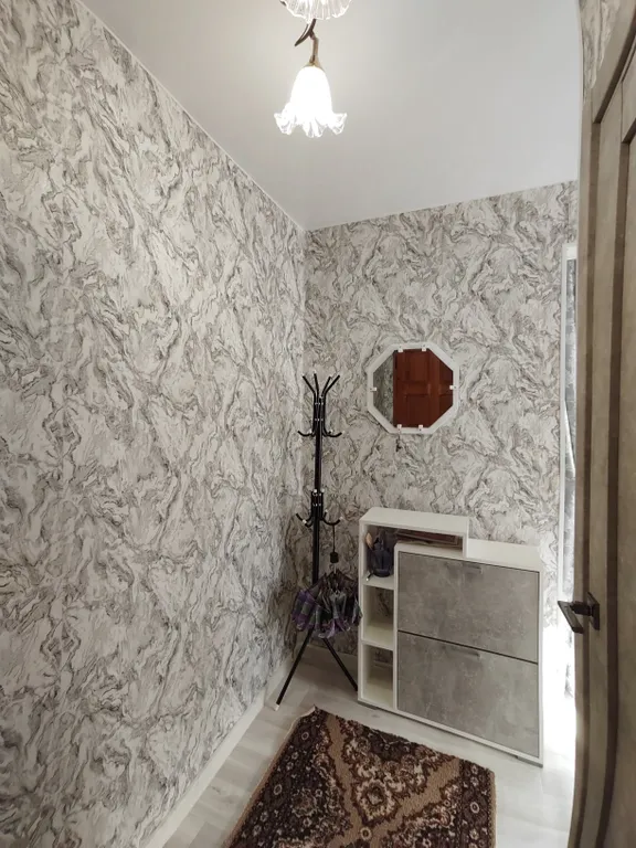 Уютная двухкомнатная квартира в тихом жилом районе города