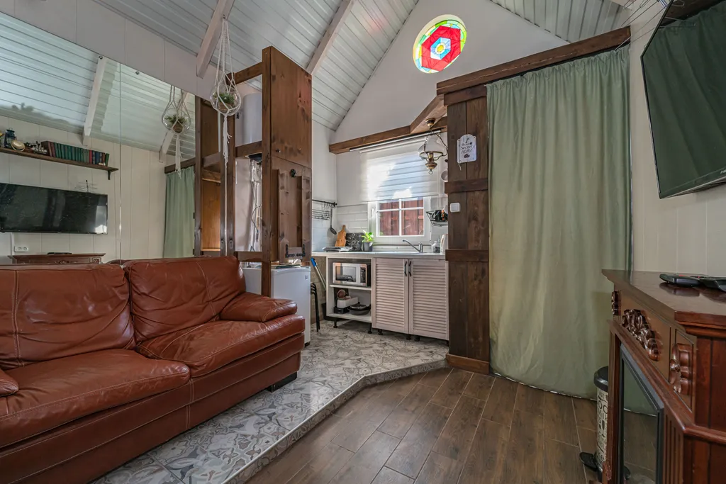 Коттедж 2-комнатный Дом — Калининград