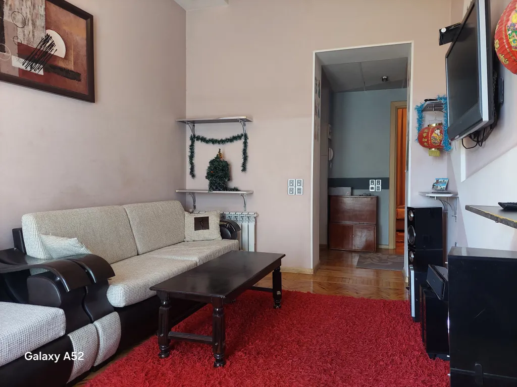 Тихое жилье в зелёном дворе