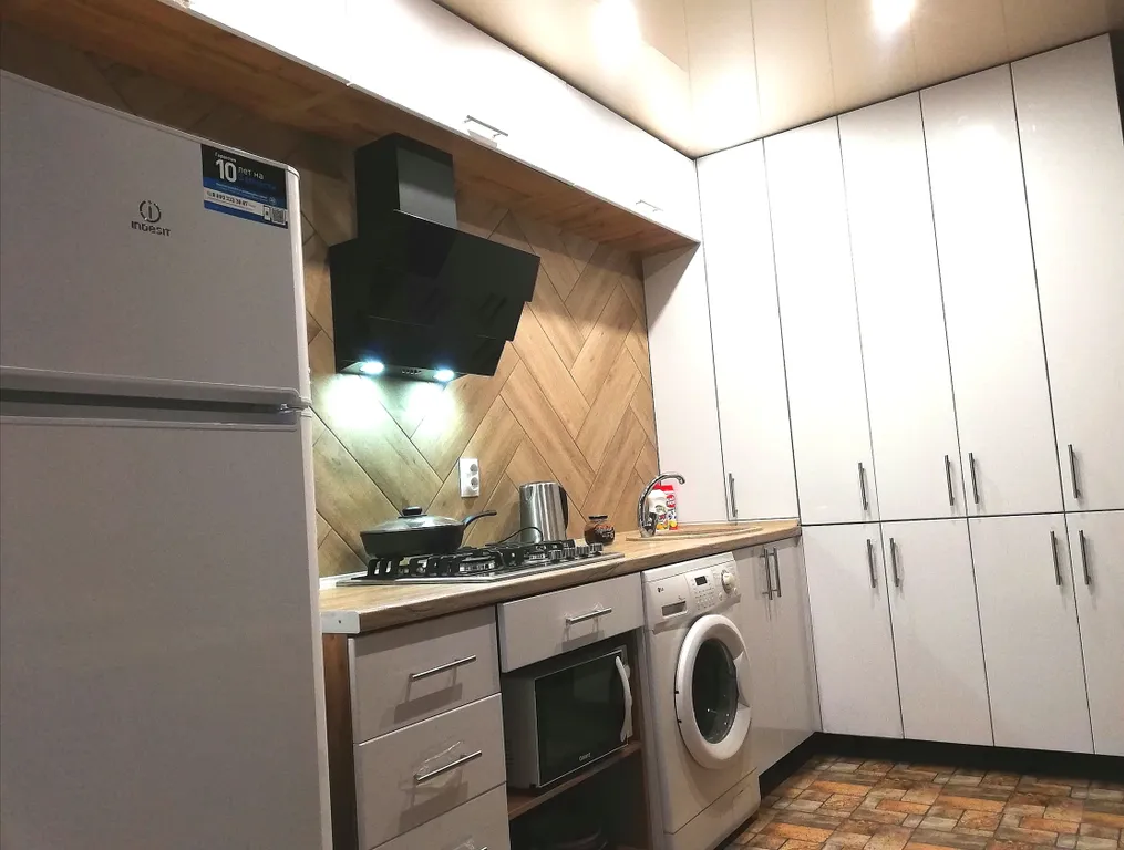 Квартира в центре с кондиционером, дизайн-ремонтом, индивидуальным отоплением