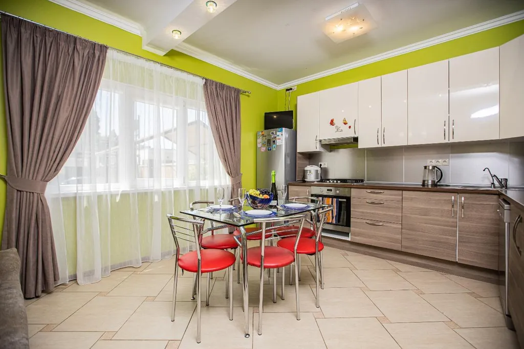 Коттедж под ключ возле моря — аренда посуточно в Сириус