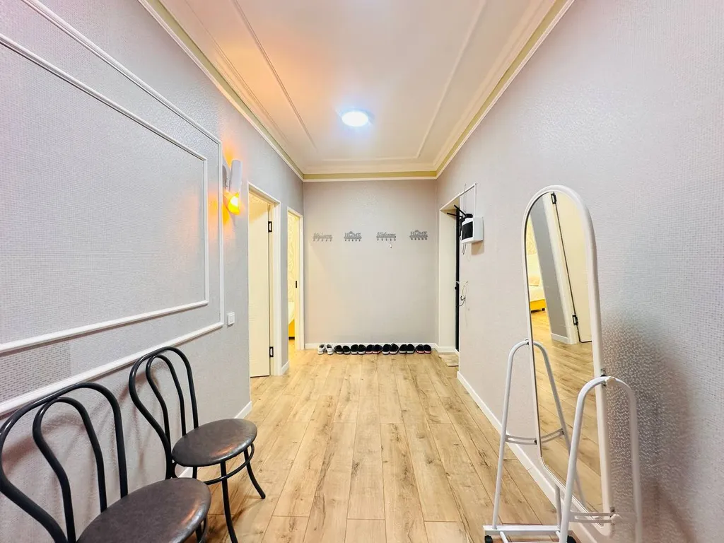 Уют для большой семьи рядом с автовокзалом и озером Сайран