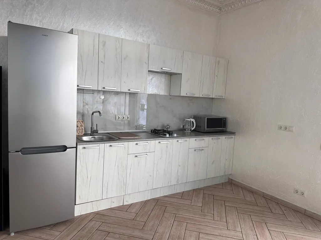 Коттедж с бассейном и сауной