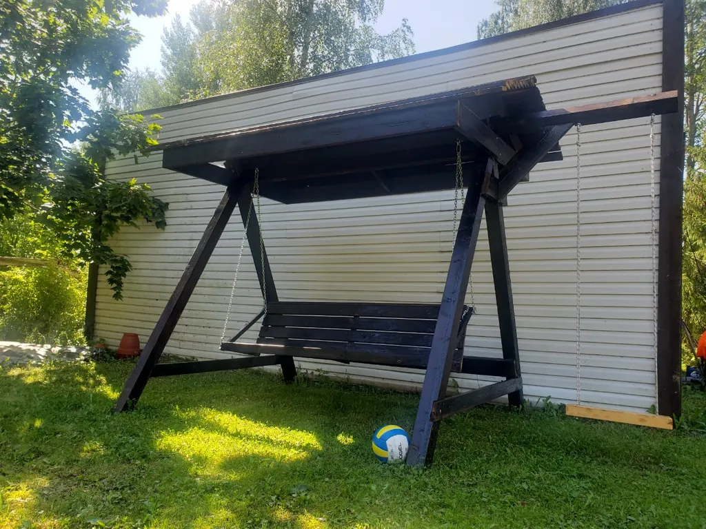 Коттедж Уютный дом на берегу реки — Свирьстрой