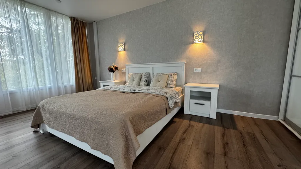 Шикарная квартира-студия возле моря и набережной