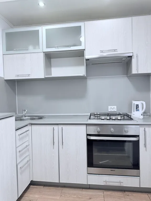 Двухкомнатная квартира в районе ЖД вокзала