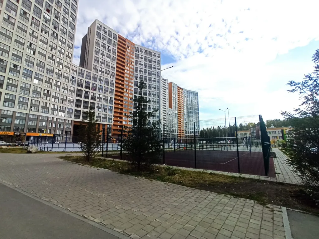 Квартира Апартаменты -студия 26эт — Екатеринбург