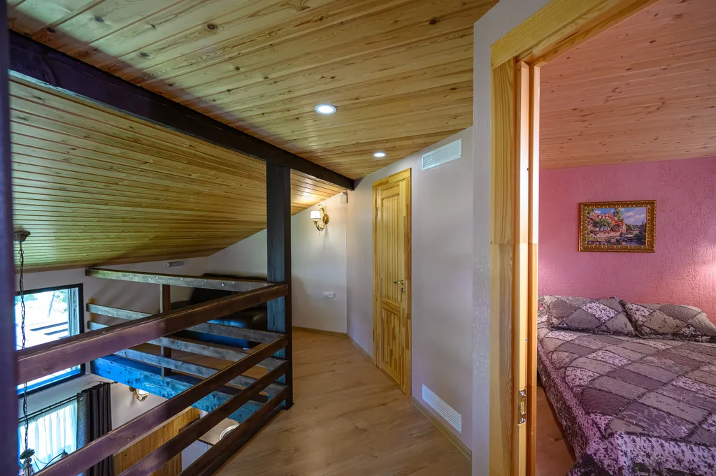 Коттедж № 1