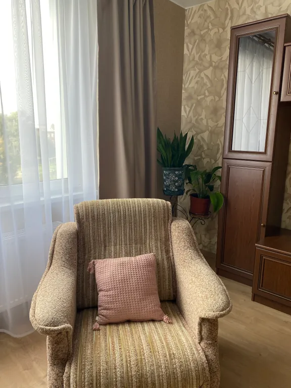 Просторная 3-комнатная квартира в центре. Новый ЖК. Установлен БОЙЛЕР.