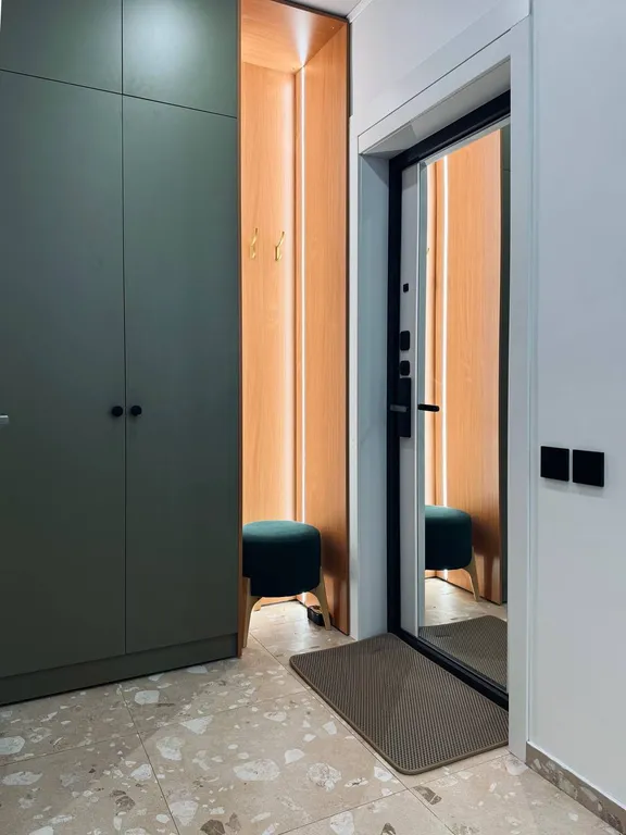 Новая студия с дизайнерским ремонтом