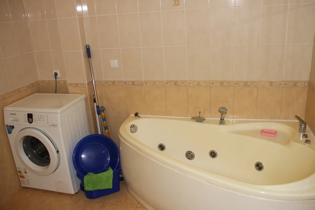 Двухкомнатные апартаменты с джакузи