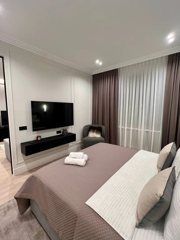 Респектабельный люкс с дизайнерским ремонтом на садовом кольце