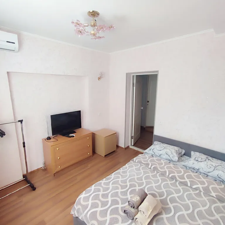 Второй этаж дома с балконом в Профессорском уголке