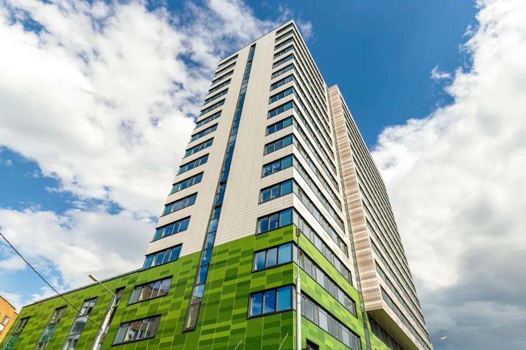 Светлые апартаменты в центре