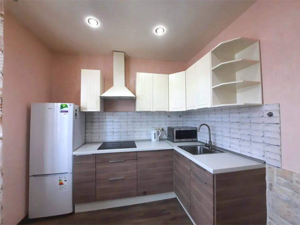 Рядом с метро Новокосино