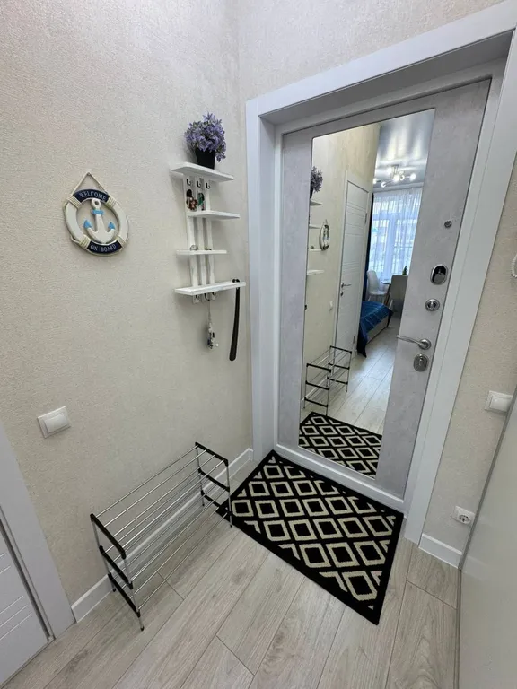 Шикарная студия с видом на бассейн