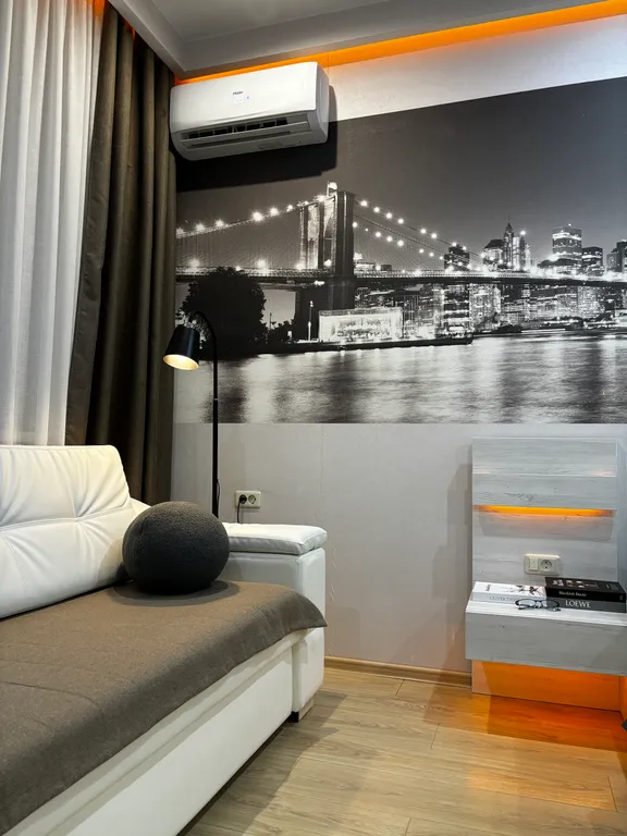 Стильный апартамент в центре