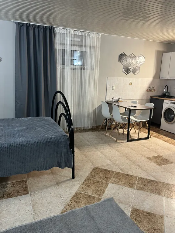 Студия в таунхаусе