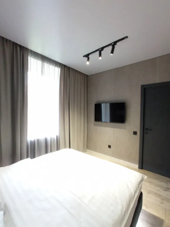 4-комнатная Квартира