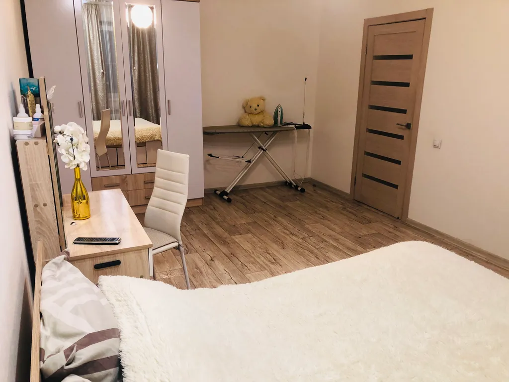 Комфортная двушка с видом на озеро