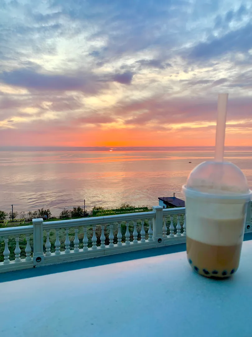 Набережная 