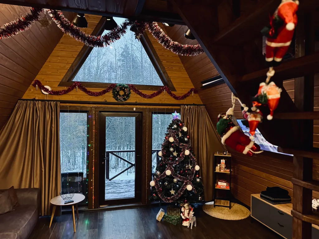 Коттедж Просторный дом A-frаmе у леса — Кискелово