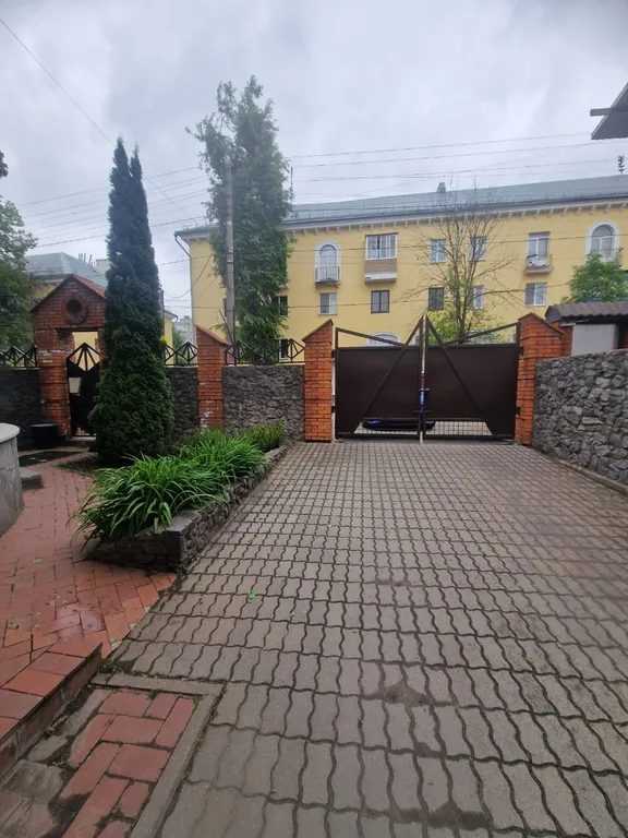 Дом в центре города