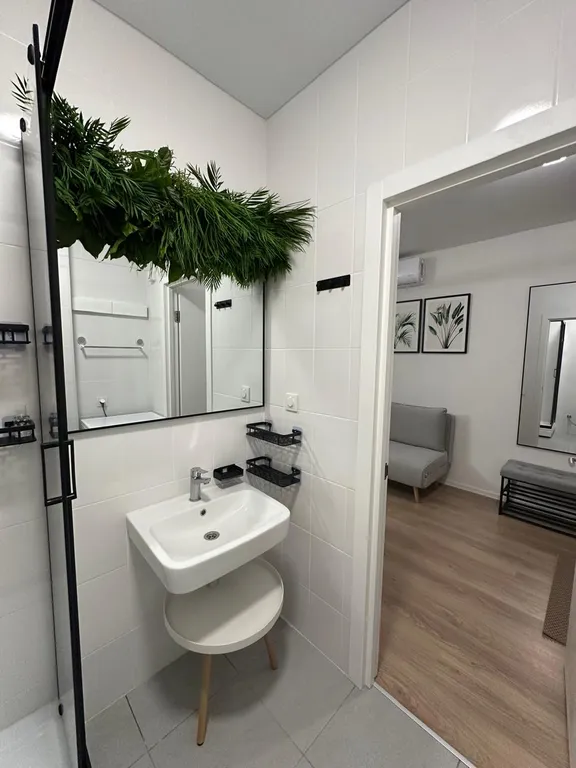 Уютная студия с раздельными спальными местами