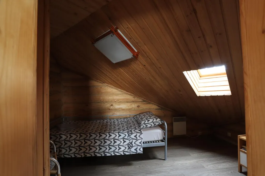 Коттедж Уютный дом на берегу реки — Новая Ладога