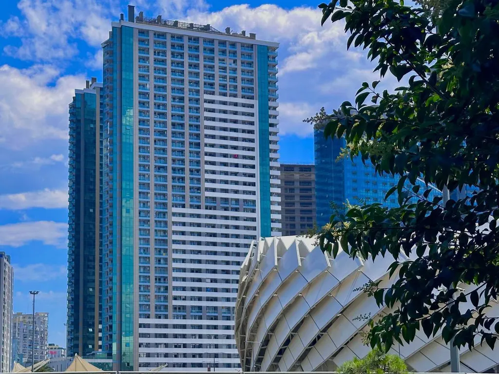 Студия с видом на море и горы в Black Sea Towers
