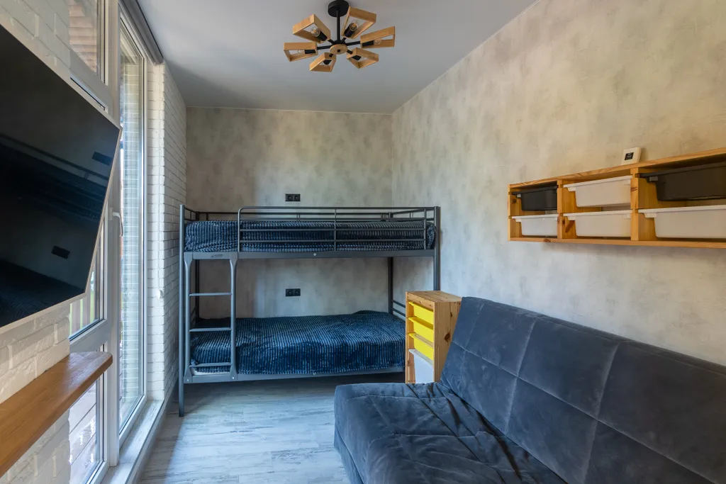 Апартаменты с террасой 80м2, тёплым бассейном и русской баней