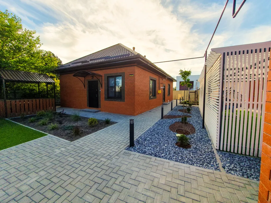 Дом на берегу Азовского моря