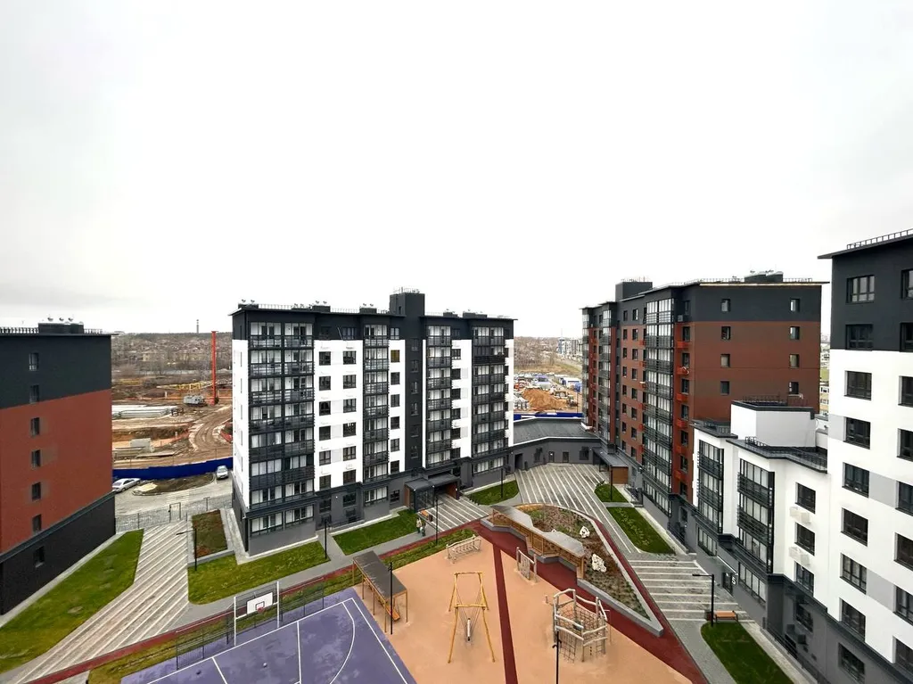 Студия у Мегастроя в новостройке