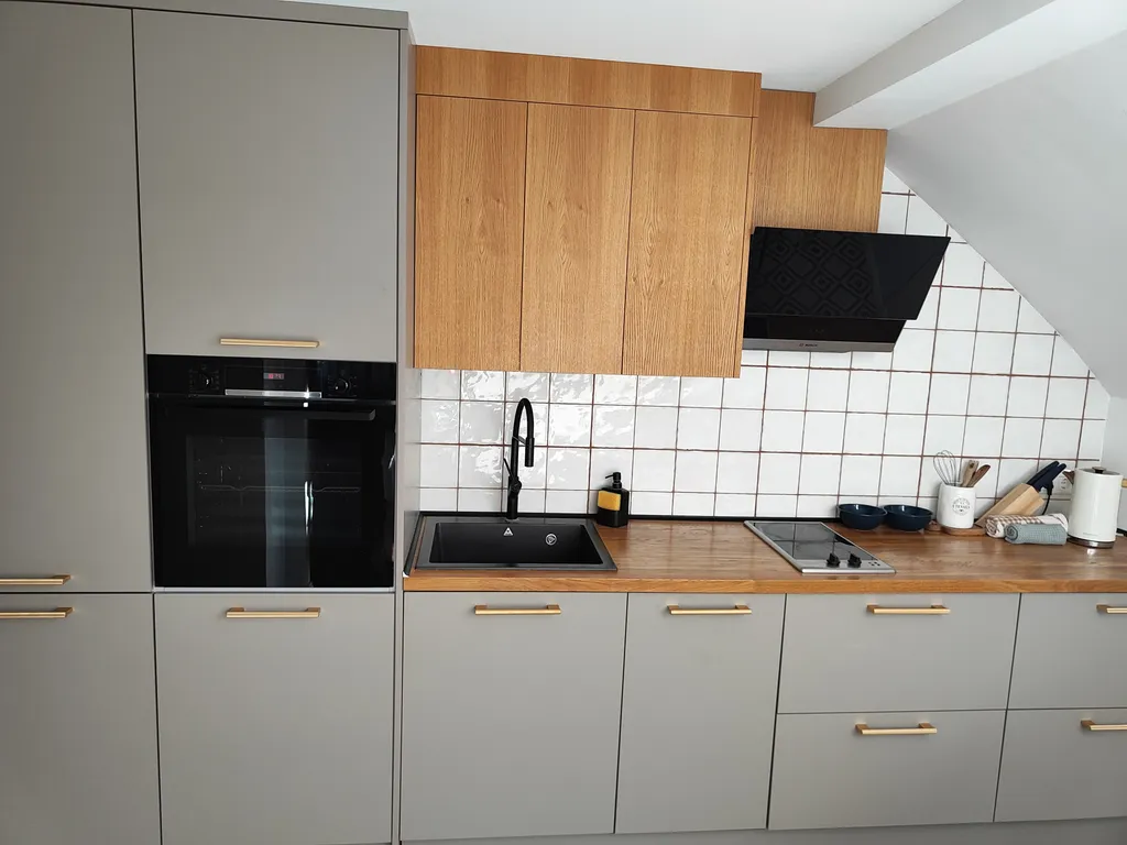 Бывший немец House 57