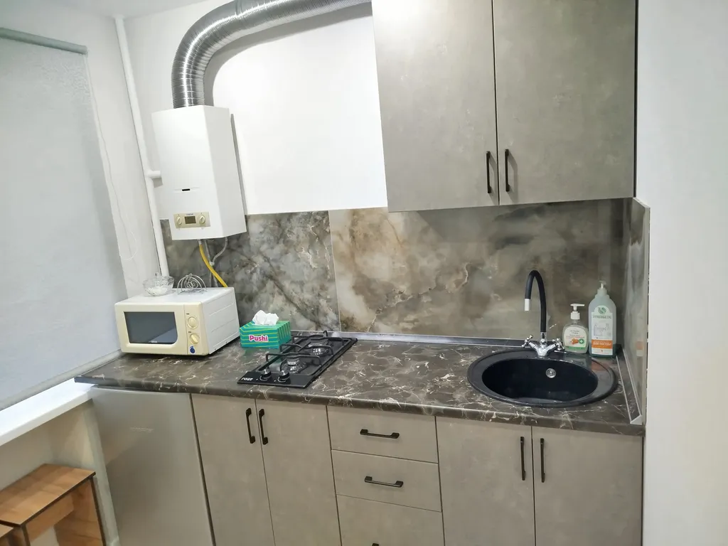 Квартира на площади в центре города