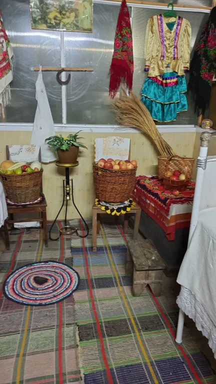 Номер -горница (комната) из казачьего куреня станицы Каменская