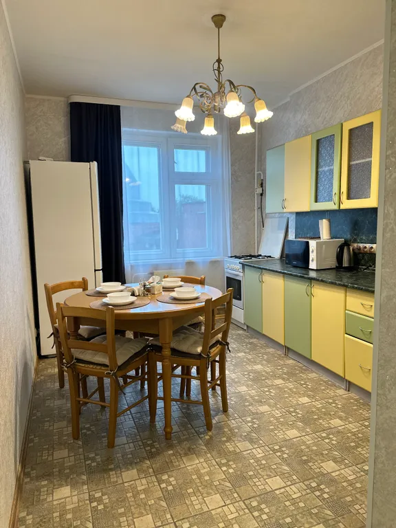 Квартира 2-комнатная Квартира — Великий Новгород