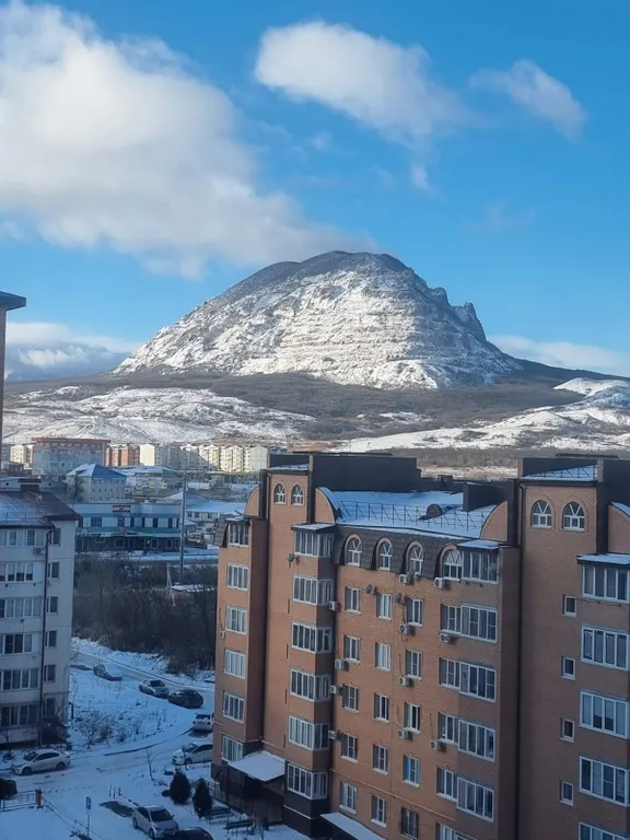 Апартаменты с прекрасным видом, рядом с аэропортом и жд вокзалом