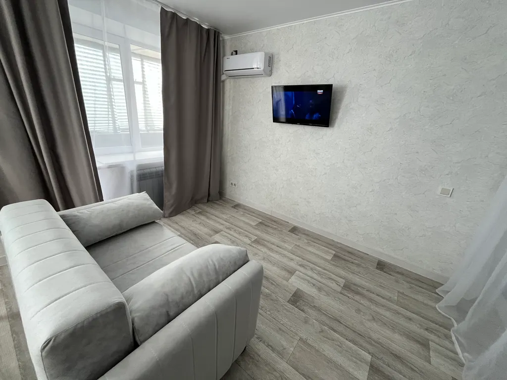 Современная квартира в центре города — аренда посуточно в Альметьевск