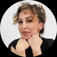Елена Сандалова