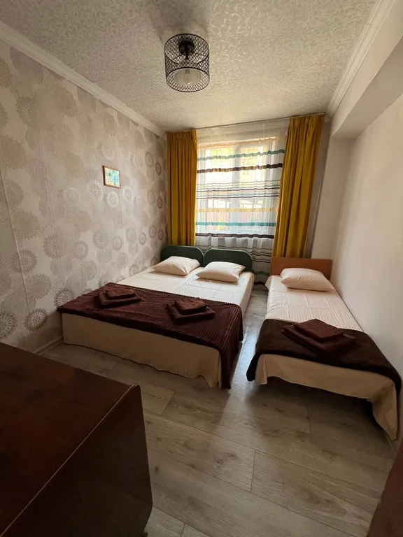 Уютный домик в 7 минутах от моря с зеленым двориком и парковой