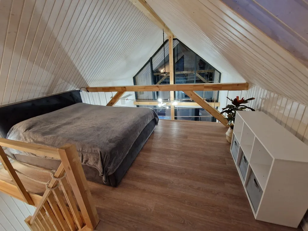 Двухуровневый коттедж Тенерифе с террасой