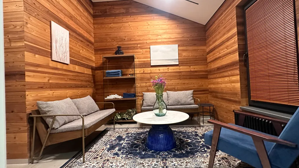 Шикарный Барн с сауной и купелью